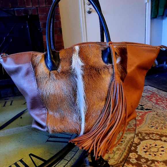 Handbag - Picture 3 of 5